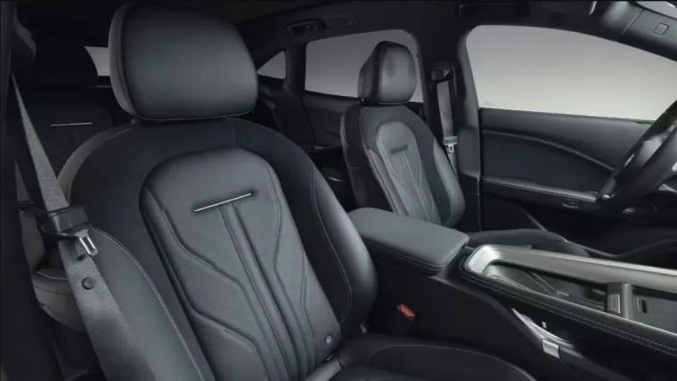 Izgleda suptilno, a ide brutalno: Započela je uzbudljiva era automobila, ovo je dokaz!