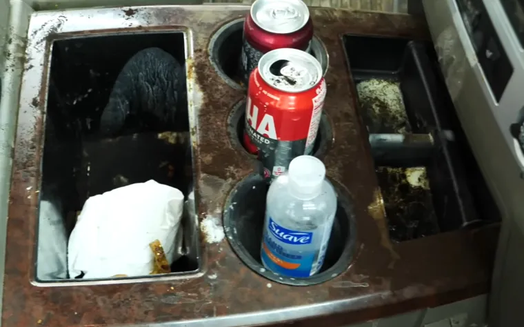 Ostavio je dobar posao i okrenuo se nečemu od čega se svima diže želudac: Sada zarađuje masne novce