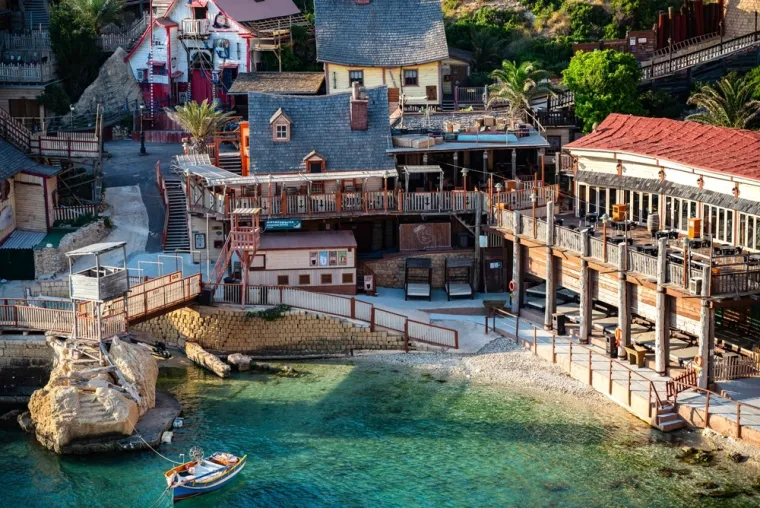 Ovo selo posvećeno je mornaru Popaju: Danas je jedna od najčarobnijih atrakcija na Mediteranu