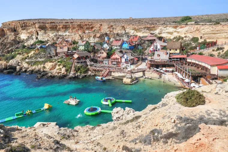 Ovo selo posvećeno je mornaru Popaju: Danas je jedna od najčarobnijih atrakcija na Mediteranu