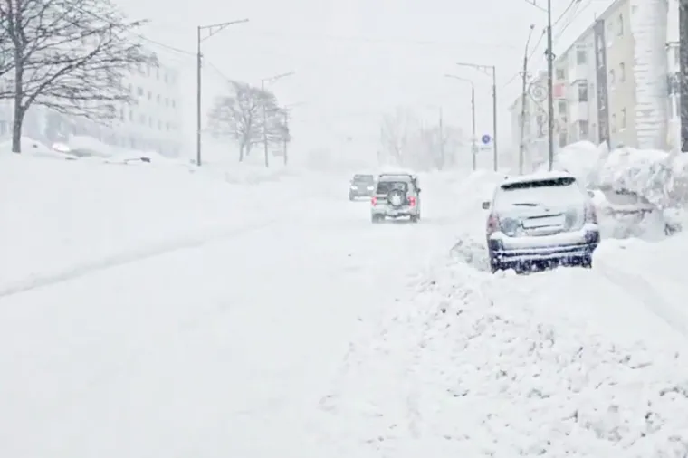 'Snježna apokalipsa' ih je paralizirala: Ljudi živi zatrpani pod snijegom