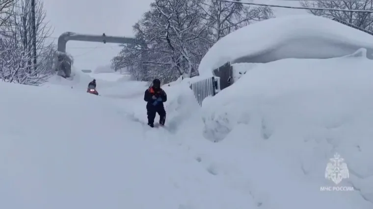 'Snježna apokalipsa' ih je paralizirala: Ljudi živi zatrpani pod snijegom