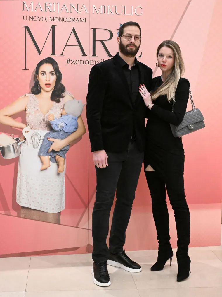 Biv&scaron;a snaha Zdravka Mamića jo&scaron; mami uzdahe, a evo tko se jo&scaron; na&scaron;ao uz nju