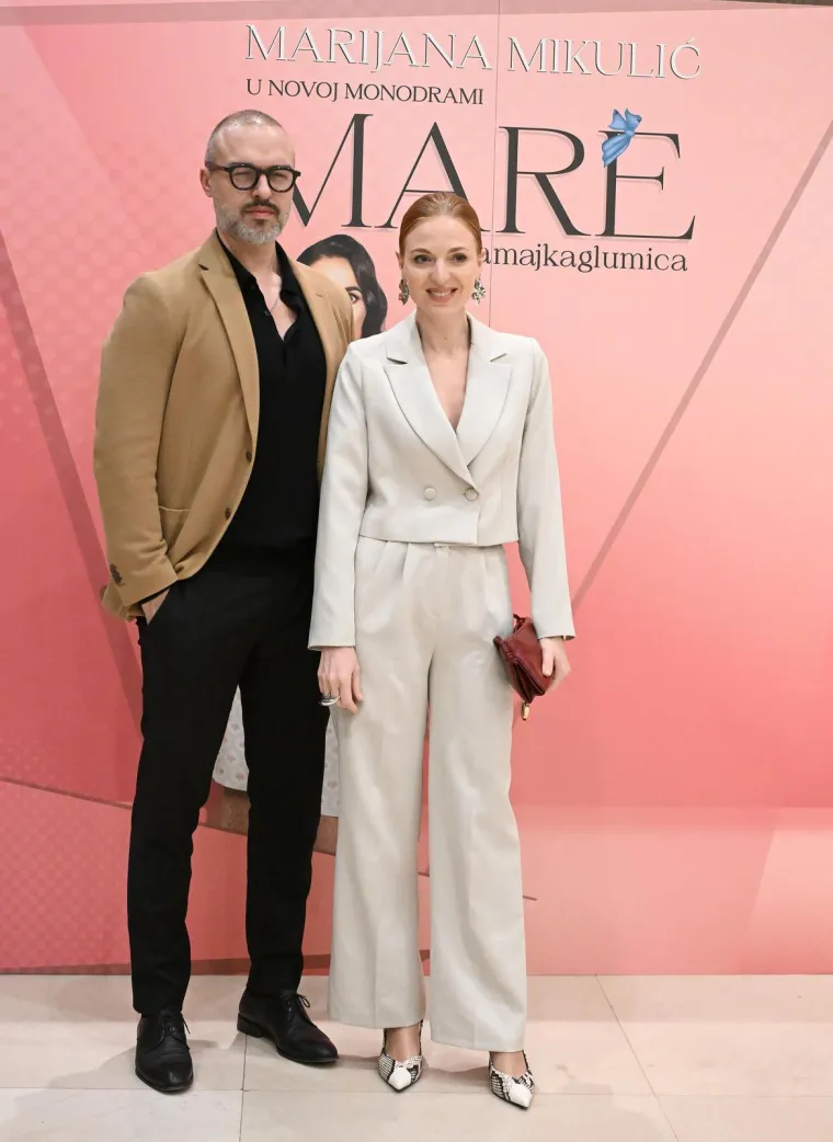 Biv&scaron;a snaha Zdravka Mamića jo&scaron; mami uzdahe, a evo tko se jo&scaron; na&scaron;ao uz nju