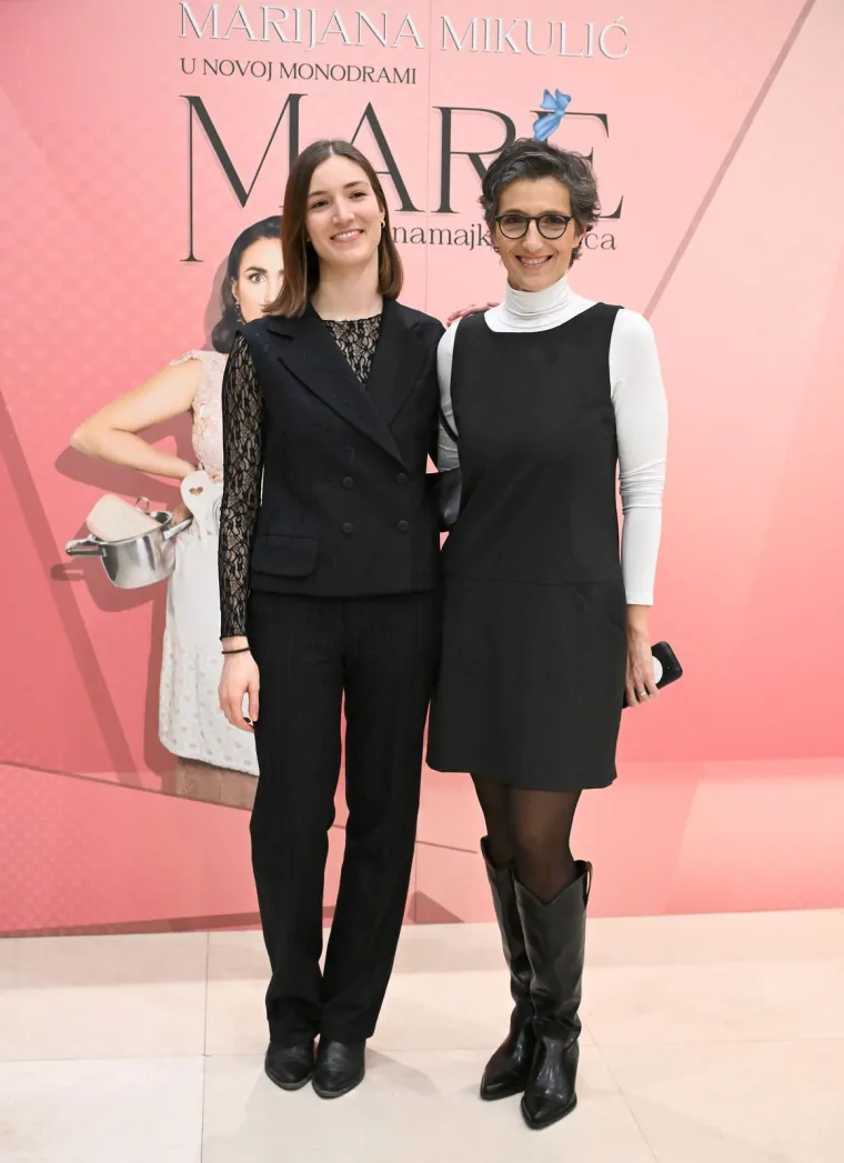 Biv&scaron;a snaha Zdravka Mamića jo&scaron; mami uzdahe, a evo tko se jo&scaron; na&scaron;ao uz nju