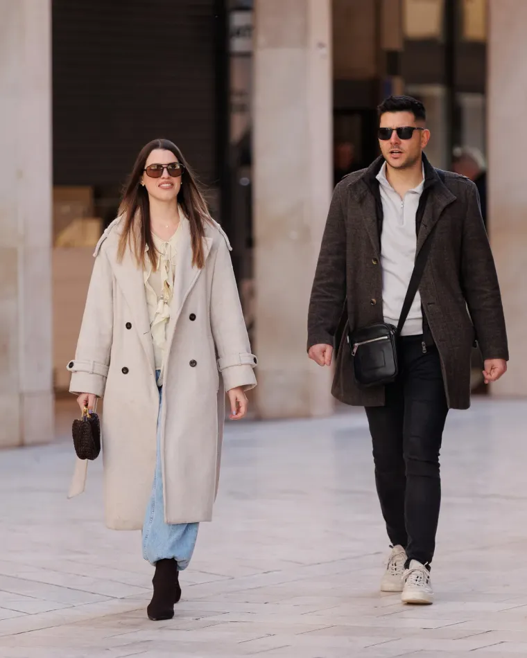 Za ovim nogama se okrenula cijela Kalelarga: Zadrani nisu skidali pogled s crnke u crvenom