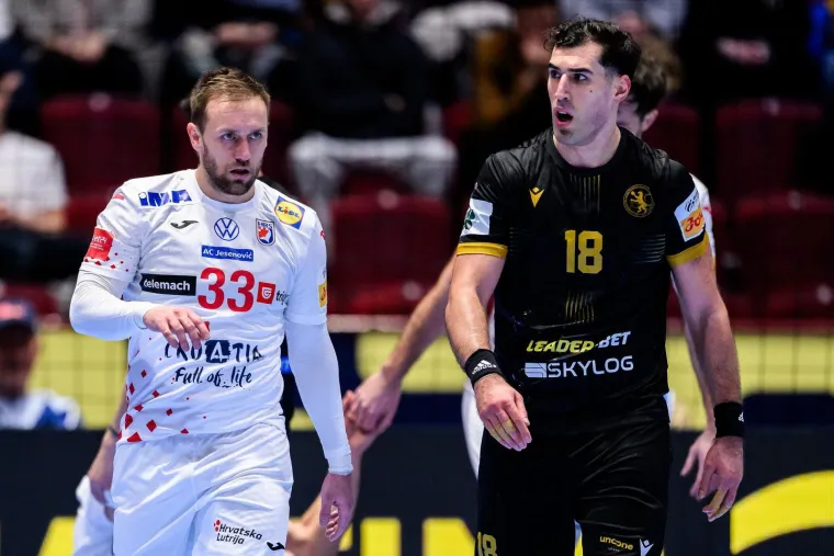 Od tuge i očaja do velike euforije: Evo kako su hrvatski navijači okupirali Malmo Arenu