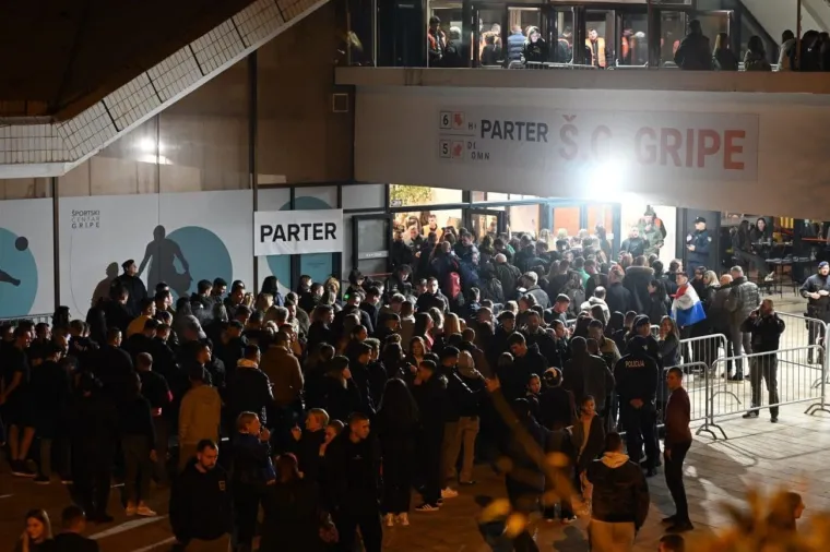 Thompson i drugu večer u Splitu priredio pravi spektakl: Mnoga poznata lica bila su na koncertu