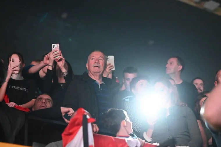 Thompson i drugu večer u Splitu priredio pravi spektakl: Mnoga poznata lica bila su na koncertu