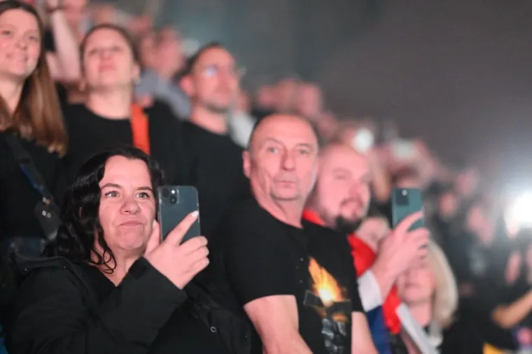 Thompson i drugu večer u Splitu priredio pravi spektakl: Mnoga poznata lica bila su na koncertu