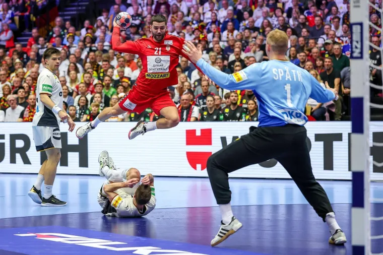 Nećete vjerovati &scaron;to sve pi&scaron;u, kao da su europski prvaci