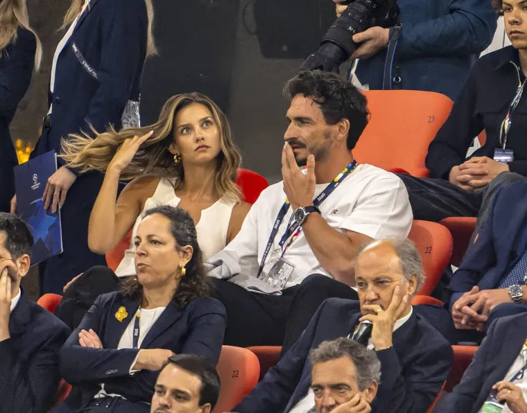 Manekenka zavela veliku nogometnu zvijezdu s nekoliko vila u Dalmaciji: Najveću dijeli s biv&scaron;om suprugom