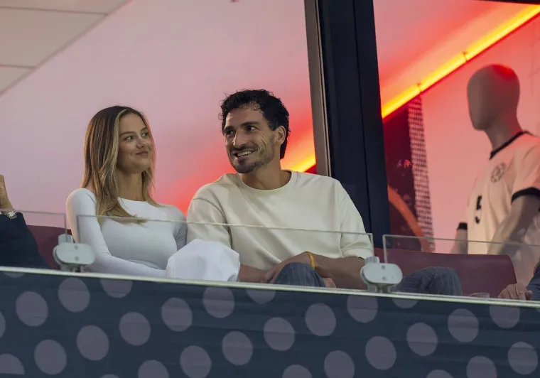 Manekenka zavela veliku nogometnu zvijezdu s nekoliko vila u Dalmaciji: Najveću dijeli s biv&scaron;om suprugom