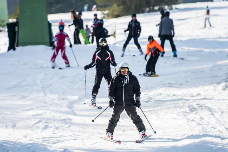 Dosta je mora, ajmo na snijeg! Dalmatinci 'okupirali' Kupres, pogledajte fotografije