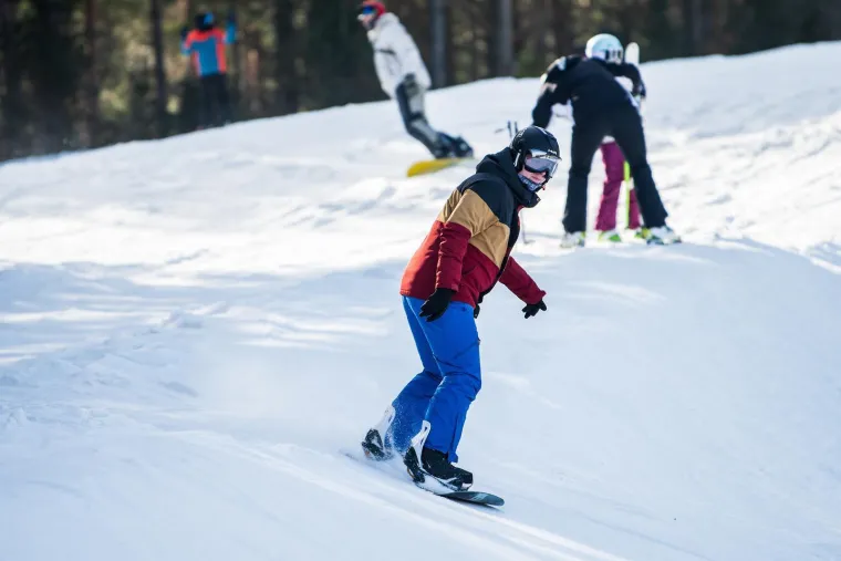 Dosta je mora, ajmo na snijeg! Dalmatinci 'okupirali' Kupres, pogledajte fotografije