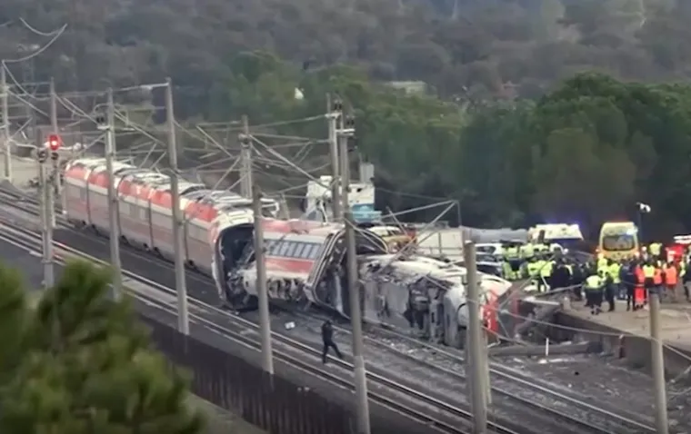 Vatrogasac nakon sudara vlakova: 'Ljudi su vri&scaron;tali. Vladao je kaos, tijela su bila posvuda...'