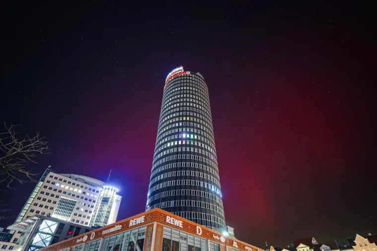 Mističan fenomen na nebu: 'Najveća oluja solarnog zračenja u vi&scaron;e od 20 godina'