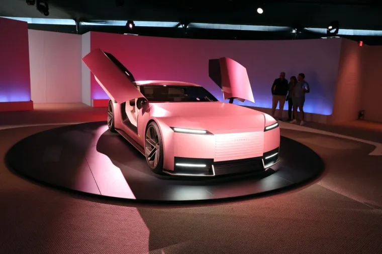 Riskirali sve i &scaron;okirali svijet! Ovo nitko nije očekivao, ali: 'Tko će to kupovati?'