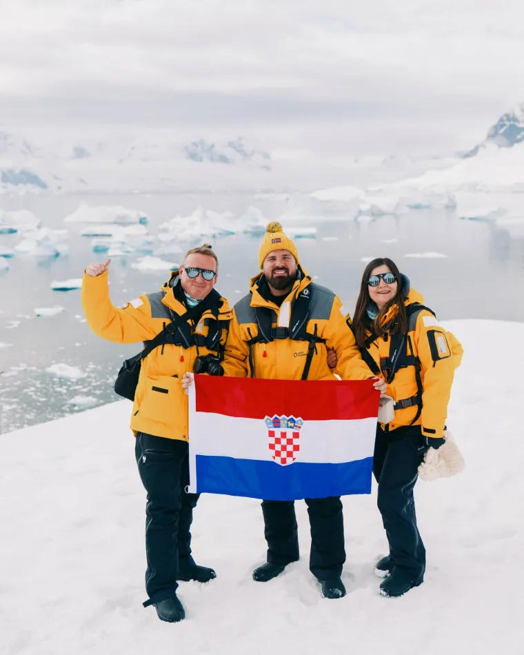 Ovako Kolinda uživa na Antarktici, na&scaron; poznati putopisac objavio prizore koji ostavljaju bez daha