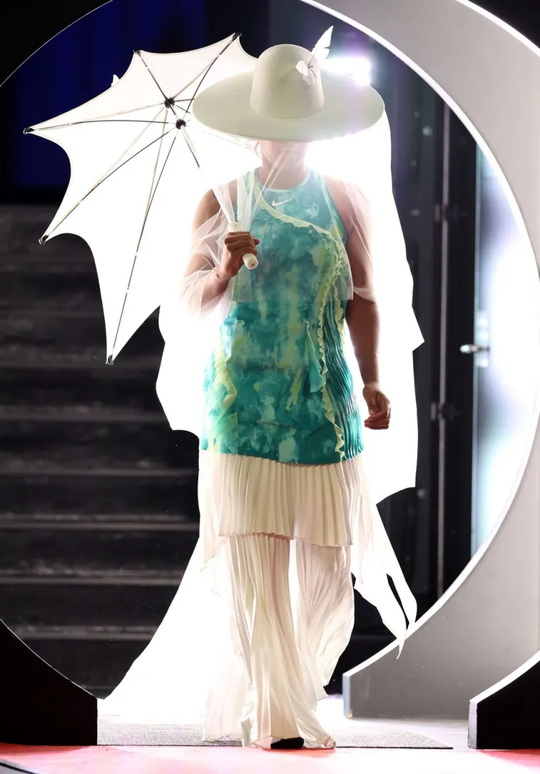 Svi su u nevjerici gledali: Grand Slam pobjednica na teren stigla u neočekivanom izdanju protiv Hrvatice