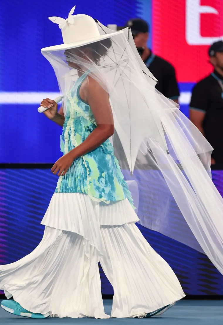 Svi su u nevjerici gledali: Grand Slam pobjednica na teren stigla u neočekivanom izdanju protiv Hrvatice