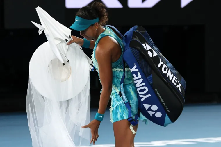 Svi su u nevjerici gledali: Grand Slam pobjednica na teren stigla u neočekivanom izdanju protiv Hrvatice