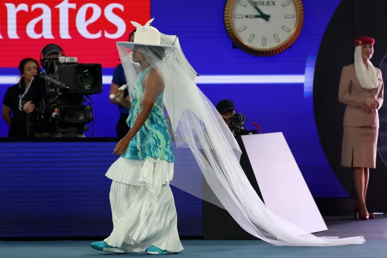 Svi su u nevjerici gledali: Grand Slam pobjednica na teren stigla u neočekivanom izdanju protiv Hrvatice