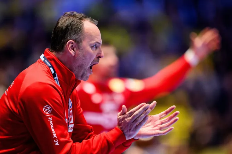 Trenutak Sigurdssonovog ludila: 'Podemonio' je i napao &Scaron;veđana! Imao je dobar razlog