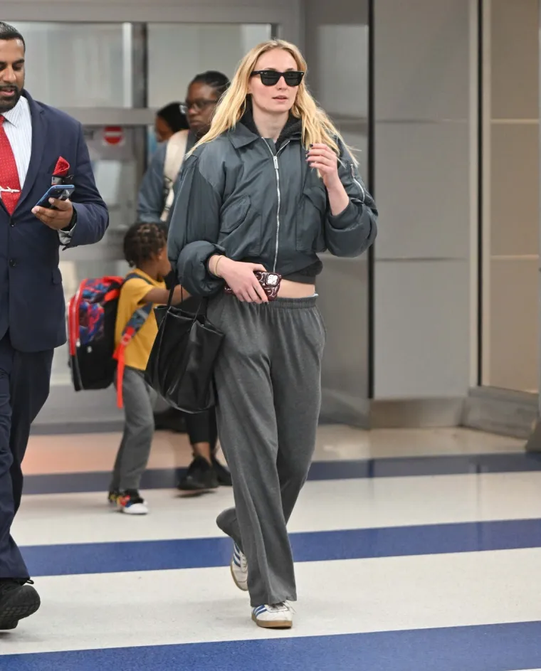 Osam sati treninga dnevno: Sophie Turner opasno se pripremala za ulogu Lare Croft