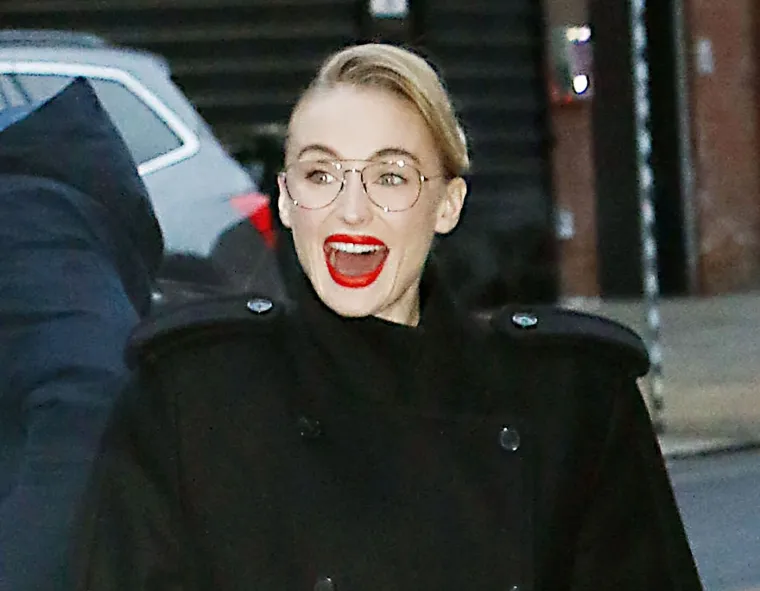 Osam sati treninga dnevno: Sophie Turner opasno se pripremala za ulogu Lare Croft