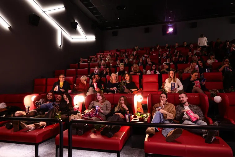 Emocije na maksimumu: Karlo i Petar osvojili fanove na ekskluzivnoj premijeri, tu je i &Scaron;ime Elez