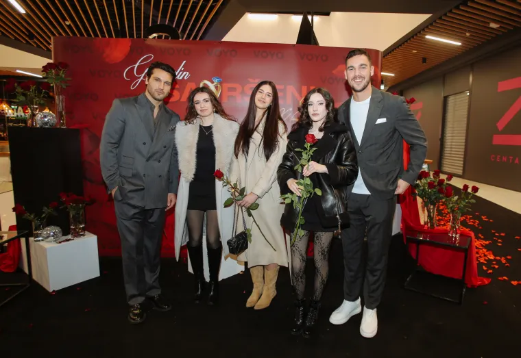 Ovako to izgleda kada se na jednom mjestu okupe najveće obožavateljice 'Gospodina Savr&scaron;enog'