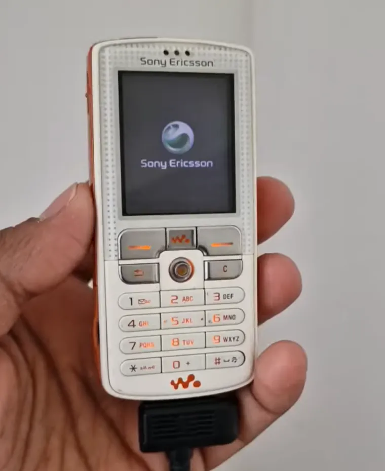 Ako imate neke od ovih mobitela posjedujete pravo blago: Kolekcionari za njih nude vrtoglave iznose