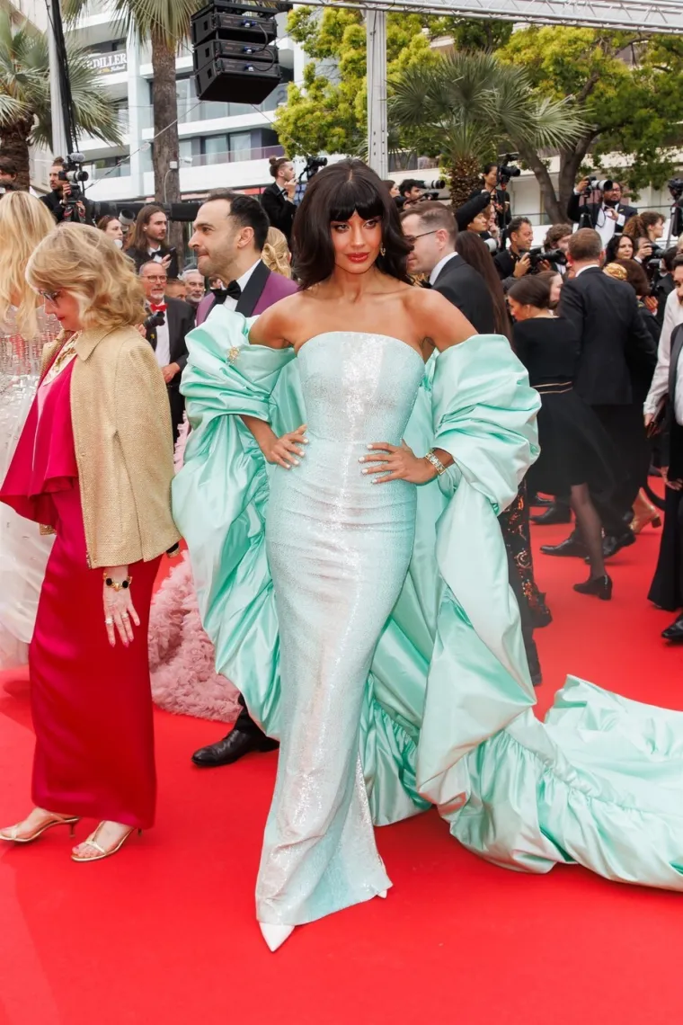 Tko je žena koja je 'uzdrmala' Hollywood? O ovoj ljepotici bruje svjetski mediji, a evo za&scaron;to