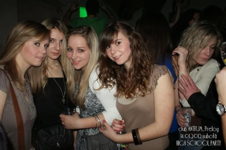 Kakva nostalgija! Pogledajte ludu atmosferu na tulumu prije 14 godina