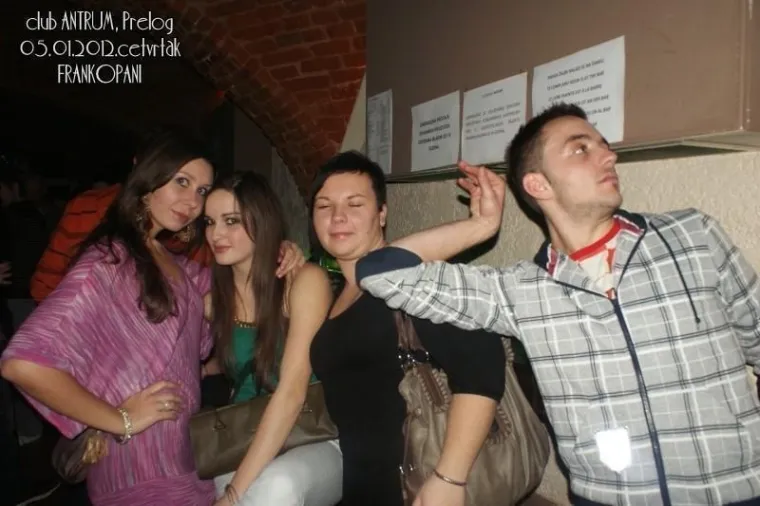 Kakva nostalgija! Pogledajte ludu atmosferu na tulumu prije 14 godina