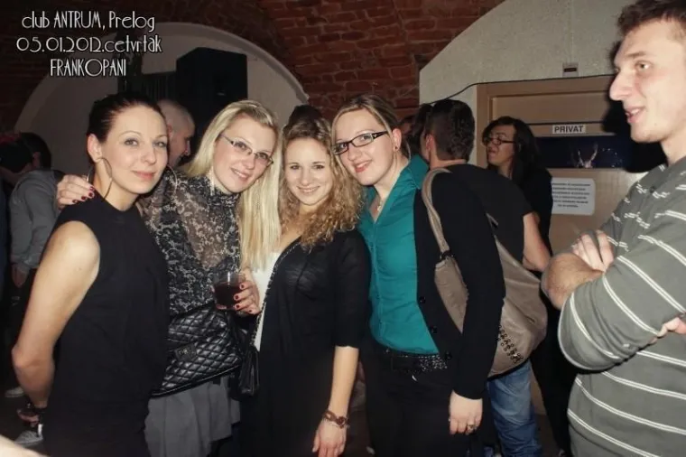 Kakva nostalgija! Pogledajte ludu atmosferu na tulumu prije 14 godina