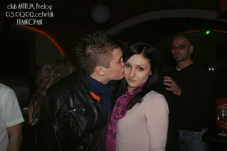 Kakva nostalgija! Pogledajte ludu atmosferu na tulumu prije 14 godina