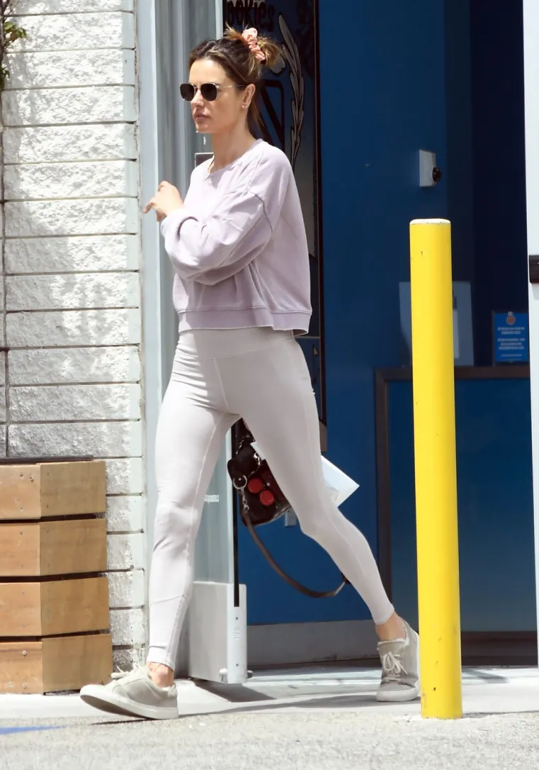 Evo kako izgleda jedna od najljep&scaron;ih žena na svijetu kada nije na modnoj pisti