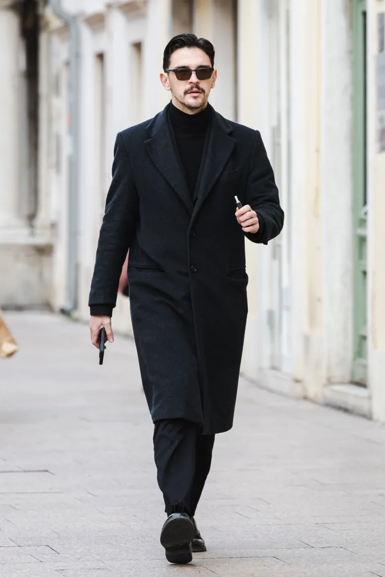 Odu&scaron;evila je prolaznike svojom rozom bundom! Pogledajte &scaron;arene kombinacije sa riječke &scaron;etnice