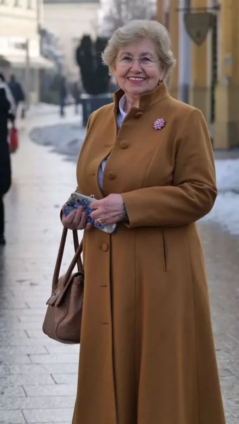 Smeđi kaput kojeg nitko nije mogao ignorirati: Pogledajte tko je sve ukrasio čakovečku &scaron;picu