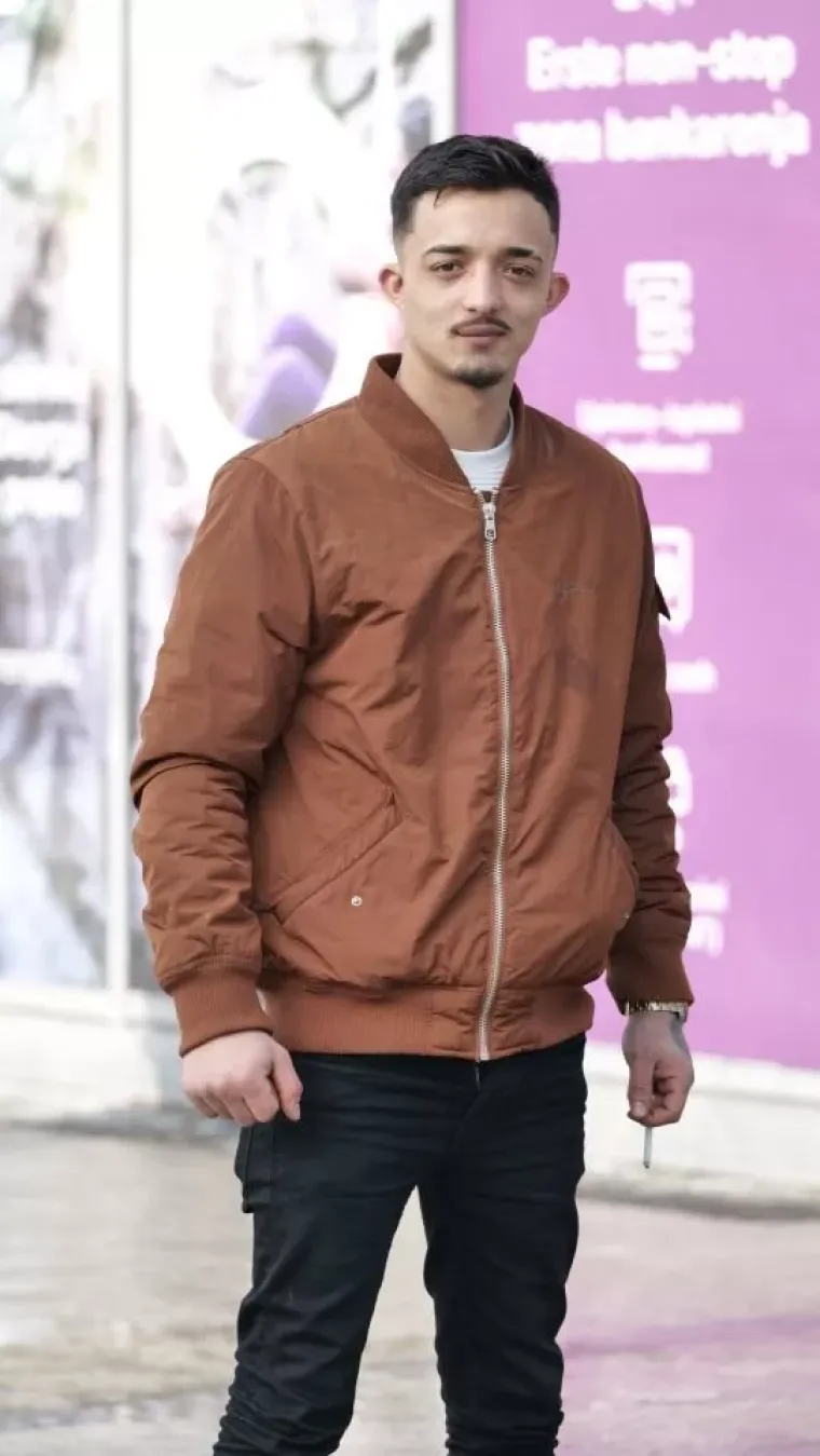 Smeđi kaput kojeg nitko nije mogao ignorirati: Pogledajte tko je sve ukrasio čakovečku &scaron;picu