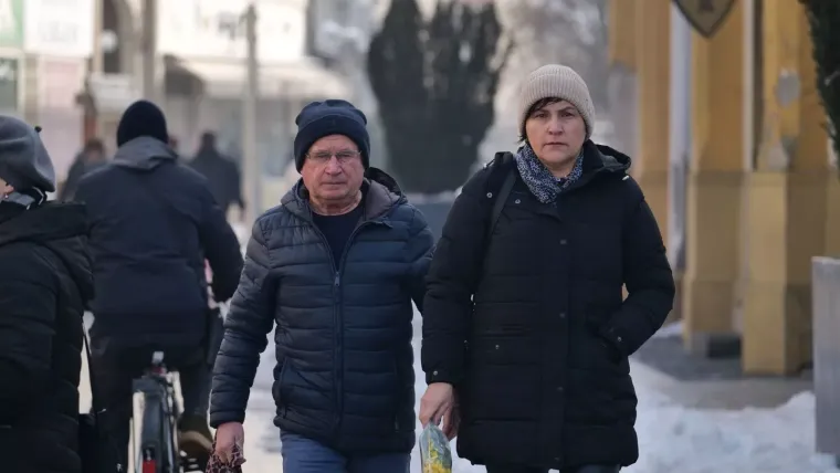 Smeđi kaput kojeg nitko nije mogao ignorirati: Pogledajte tko je sve ukrasio čakovečku &scaron;picu