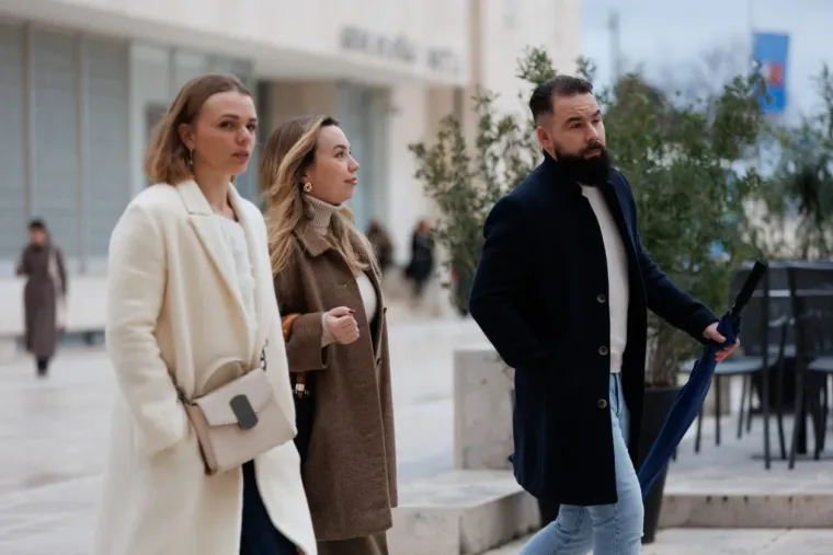 Prekrasne Zadranke zapalile &scaron;picu, ali svi su ipak gledali u tipa bez majice