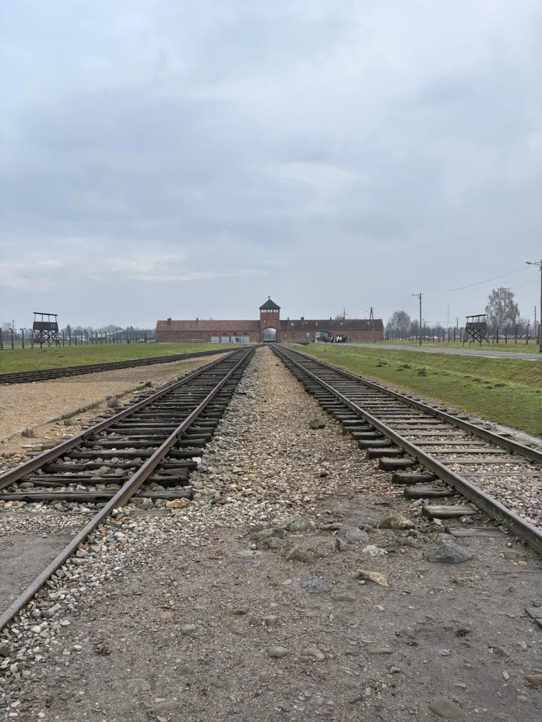 Bili smo na mjestu najvećeg masovnog ubojstva u povijesti: Kad uđete, možete samo - za&scaron;utjeti