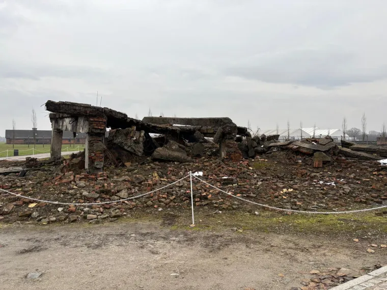 Bili smo na mjestu najvećeg masovnog ubojstva u povijesti: Kad uđete, možete samo - za&scaron;utjeti