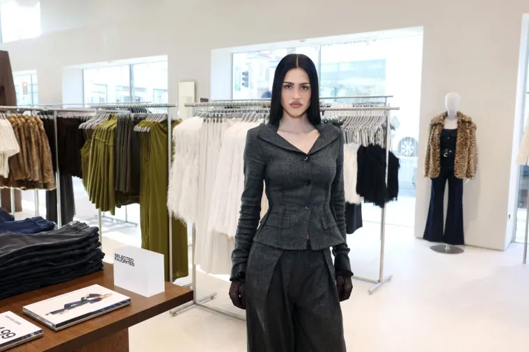 Tajne modela: Manekenka priznala je koji su joj estetski zahvati uni&scaron;tili život