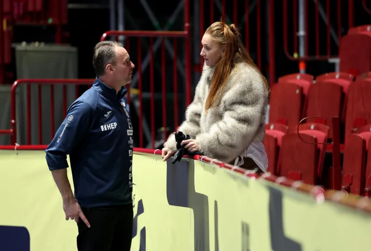 Predivno: Srna grlio lijepu sestru Antonelu, Marta ljubio suprugu, a Sigurdsson svoju novu djevojku