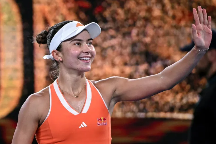 Majka rođena u Splitu, otac u Srbiji, a ona je senzacija o kojoj priča svijet