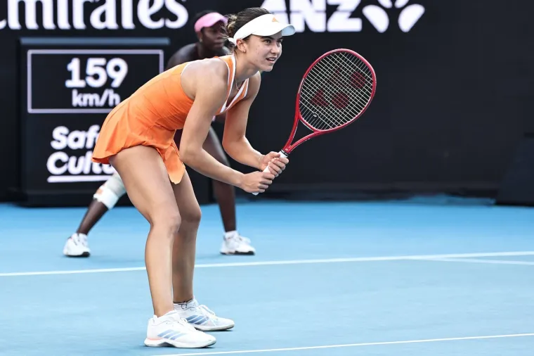 Majka rođena u Splitu, otac u Srbiji, a ona je senzacija o kojoj priča svijet